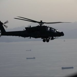 إيران تمنع 5 سفن من عبور "هرمز"