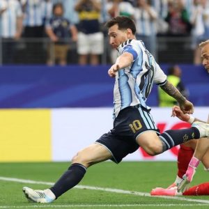 أهداف غزيرة وأرقام قياسية بالمونديال