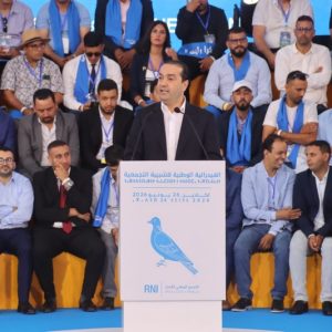 "الأحرار" يرفع رهان تصدّر الانتخابات ويجابه التشكيك بتقوية "روح العائلة"