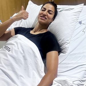 هند الحسناوي تخضع لتدخل جراحي