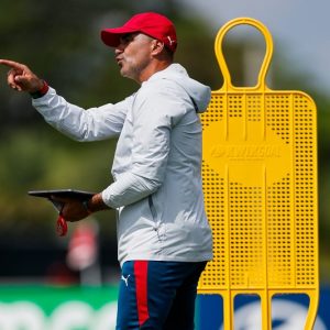البرتغال تعلن انتهاء عقد المدرب مارتينيز