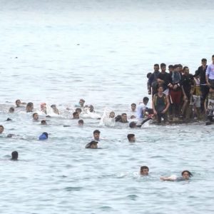 كيف حوّلت شبكات الاتجار بالبشر قرارا قضائيا إلى فخ لاستغلال القاصرين بسبتة؟