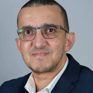 مغربي يقود لجنة للمحاكاة الصحية