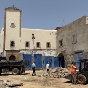 نصف عام على السيول .. آسفي تبني الحجر وتنتظر جبر خواطر البشر
