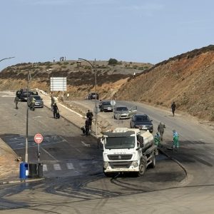 السلطات المغربية تعيد الحياة تدريجيا إلى محيط معبر مدينة سبتة المحتلة