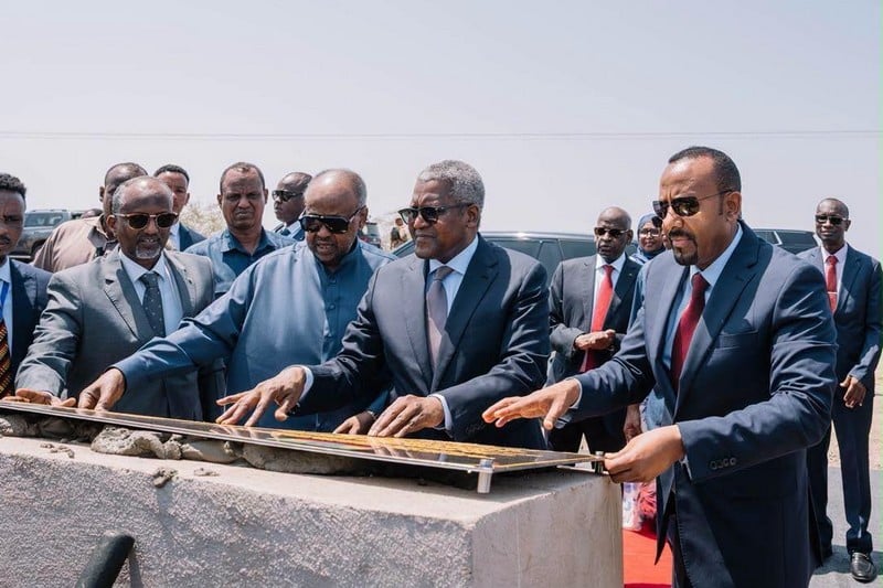 جيبوتي وإثيوبيا يؤسسان لأنابيب نفطية