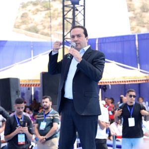 "الأحرار" يرفض المزايدات على "سميك 5 آلاف درهم" بـ"الكاشي أو سْتيلو"