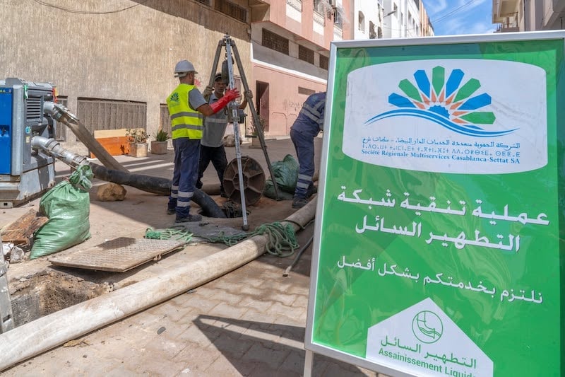 الدار البيضاء تستعد لفصل الشتاء عبر حملة واسعة لتنظيف شبكات الصرف