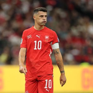 التزوير يبعد تشاكا عن منتخب سويسرا