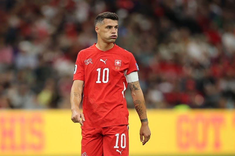 التزوير يبعد تشاكا عن منتخب سويسرا