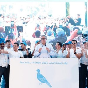 أخنوش بأولاد تايمة: لا تلتفتوا للمشوّشين.. وزيادات الأجور راعت التوازنات
