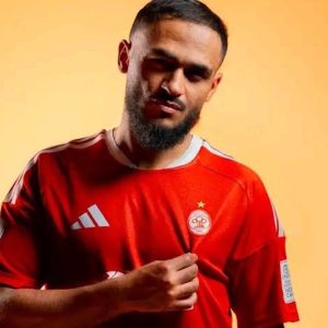 سفيان بوفال بقميص الاتحاد الليبي