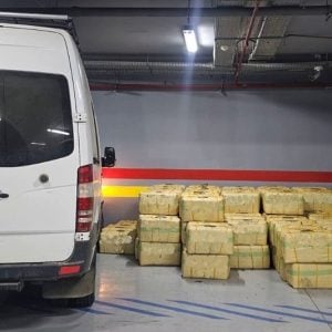 حجز 4 أطنان من الشيرا في الجديدة