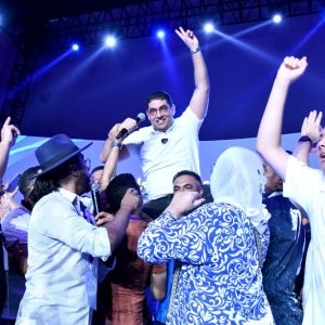 بنسعيد ينتقد غياب رؤية اجتماعية للحكومة .. ويحذر من "شراء الذمم"