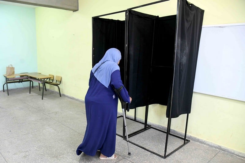 "بيجيدي والبام" يتقدمان في عين الشق