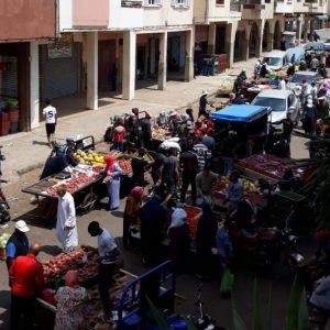 باعة جائلون يستغلون الحملة الانتخابية