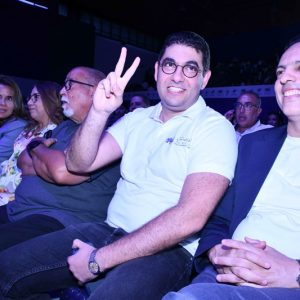 بنعلي والسكوري يستعرضان برنامج "البام" الانتخابي من المنظور الشبابي