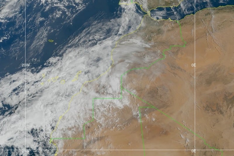 بعد حرارة شتنبر الاستثنائية .. كتل سحابية وأمطار تغيّر أجواء المغرب