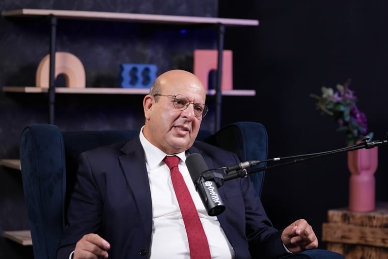 الراشدي يدافع عن "حضور الاستقلال" ويقلل تأثير رحيل ينجا الخطاط