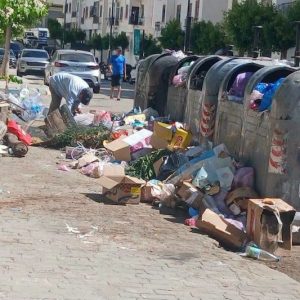 تحقيقات تكشف وقوف حسابات سياسية وراء تفجر أزمة النظافة بطنجة
