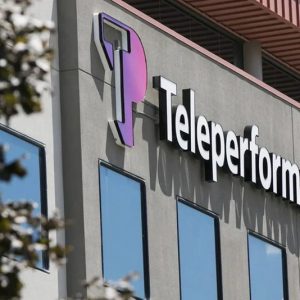حفيظ العلمي يحول 355 مليون أورو إلى حصة مباشرة في "تيليبرفورمانس"