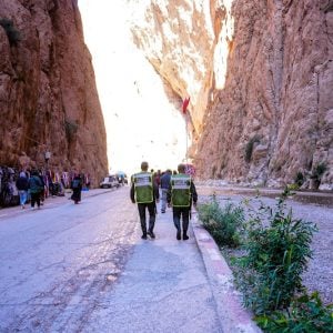 مخاطر الفيضانات تهدد مناطق بتنغير