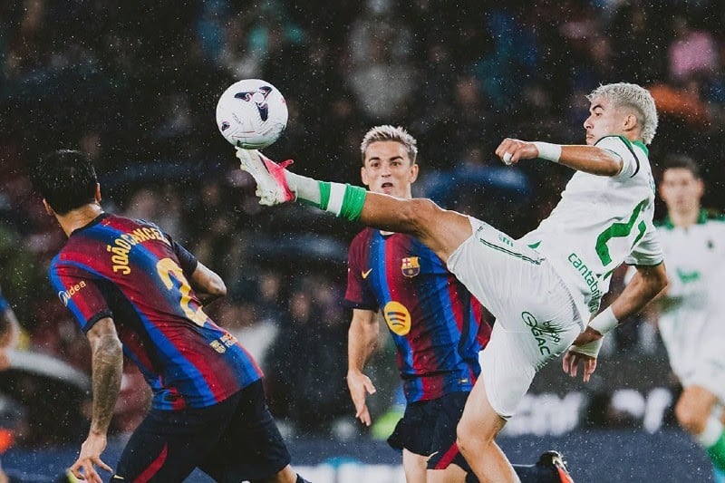 الزابيري: حققت حلم الطفولة ببرشلونة