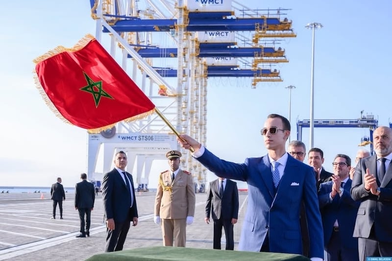 ولي العهد يدشن عمليات أول محطة للحاويات بميناء الناظور غرب المتوسط