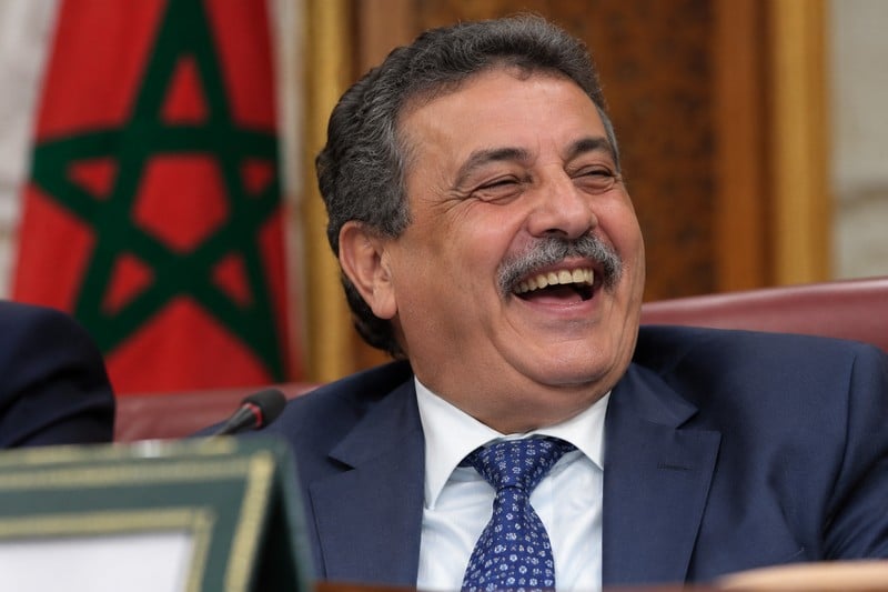 السياسة بفم مفتوح