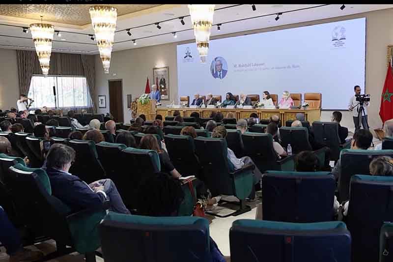 التاريخ يعيد أسئلة الذاكرة