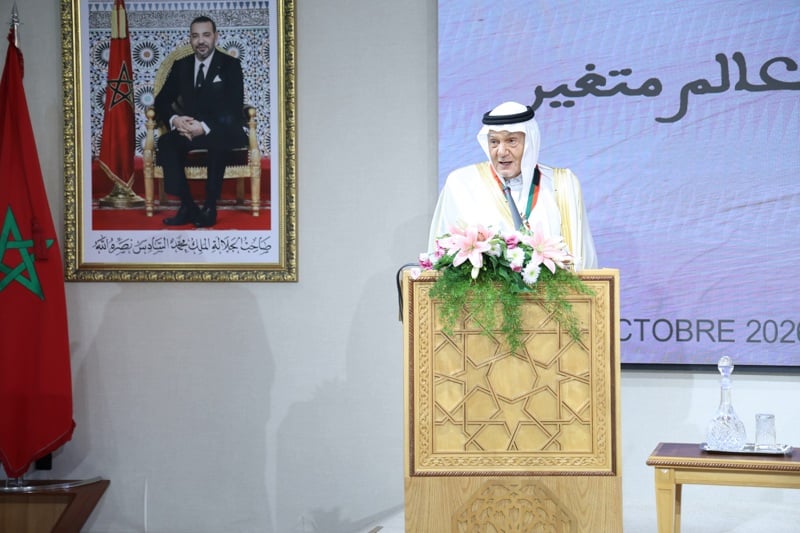 الأمير تركي الفيصل يدعو إلى صون الهوية الثقافية في مواجهة التحولات الرقمية