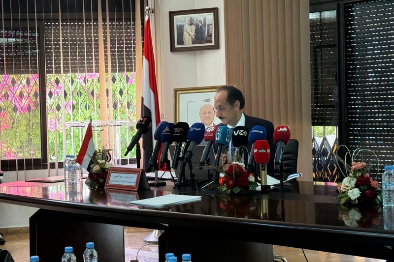 سفير اليمن: الحوثيون وجه آخر لـ"داعش"