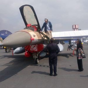 "ميراج" و"إف-16" و"إف-5" .. مقاتلات مغربية تخطف الأنظار بمراكش