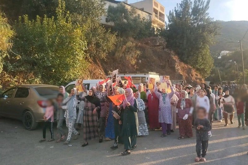 رصيف الصحافة: سكان بوعادل بتاونات يحتجون ضد مشروع لتعليب مياه المنبع