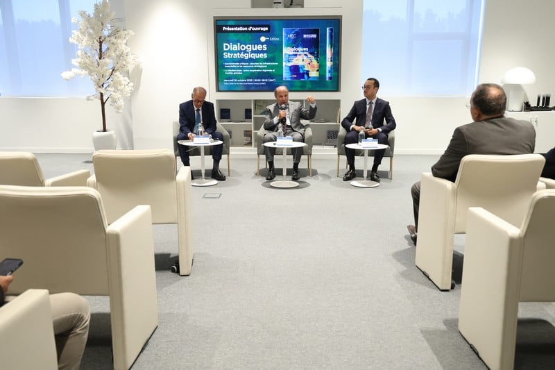 "الحوارات الاستراتيجية" تبرز مكانة المغرب في شبكات الاتصال الرقمية العالمية