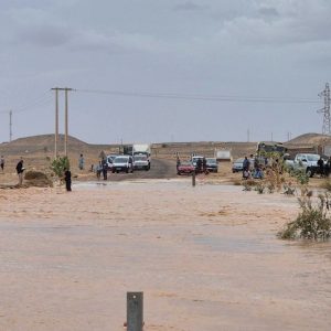 ‬سيول تقطع طريق السمارة والعيون