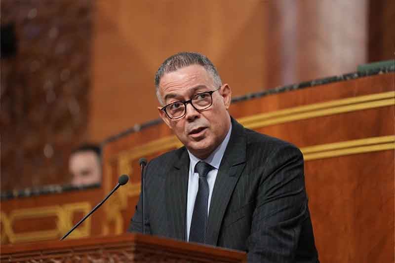 لقجع يقدم مشروع قانون المالية