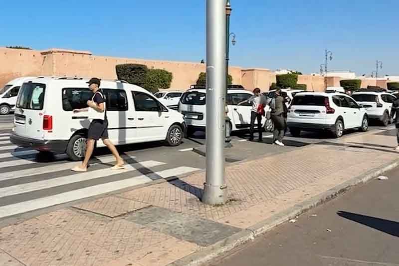 ''الطاكسي'' وغلاء الوقود