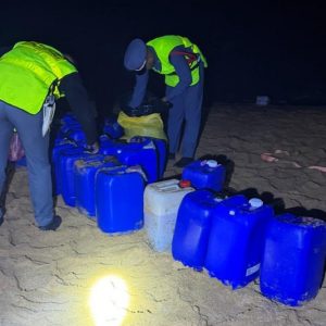 ‪بينهم قصّر ونساء.. إحباط محاولة هجرة