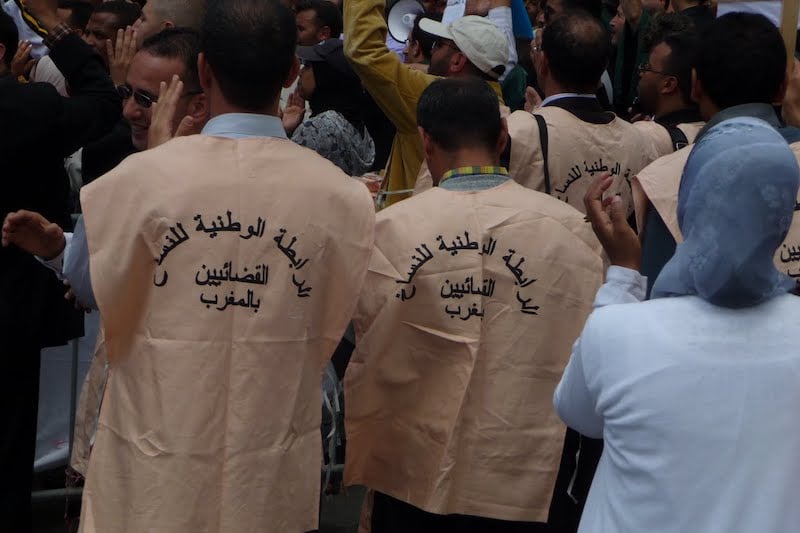 النساخ القضائيون يستعدون للاندماج في مهنة العدول