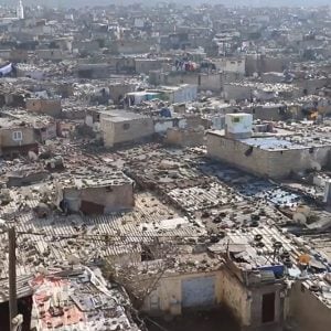 اجتماعات لترحيل "كاريان الرحامنة".. التعويض يؤرق قاطني "البراريك"