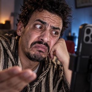سيرك "اللاَّيْفْ"