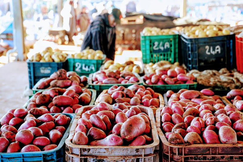الخضر الأساسية تبدأ أكتوبر بالارتفاع .. ومهنيون يترقبون انفراج الأسعار