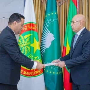 رئيس موريتانيا يتسلم استقالة الوزير الأول