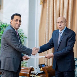 الغزواني يجدد الثقة في ولد أجاي "خريج المغرب" لقيادة الحكومة الموريتانية