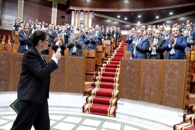 بعد تنصيب "حكومة المنصوري".. الأغلبية والمعارضة تبرران خيارات التصويت