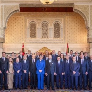 الهندسة الحكومية الجديدة تستغني عن كتاب الدولة وتعيد توزيع الاختصاصات