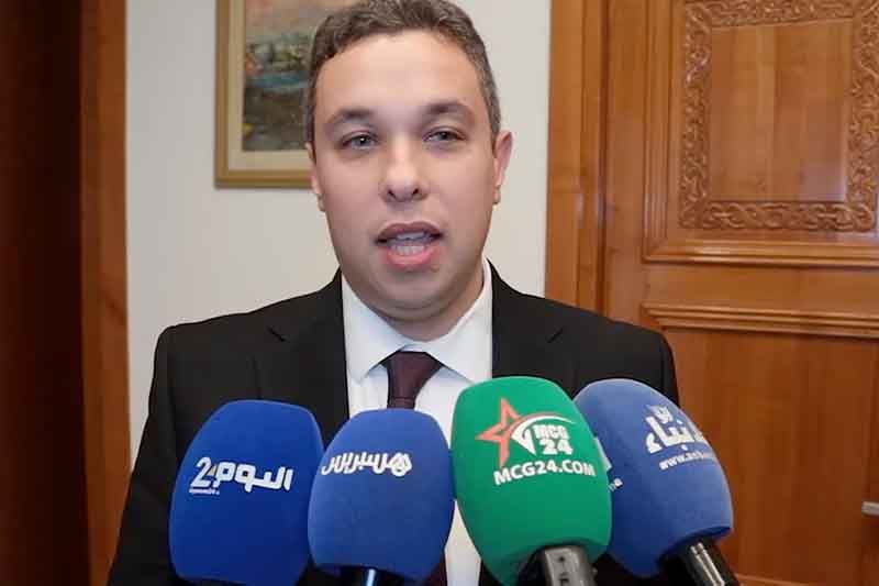 عبقري يكشف رؤية جديدة للشباب