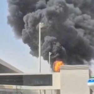 هجوم صاروخي يستهدف مطار الرياض