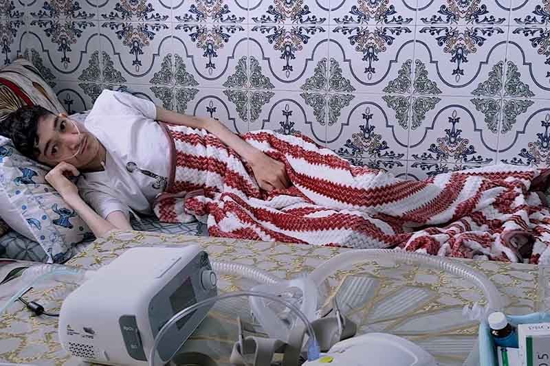 يوسف .. زراعة الرئتين أمل النجاة